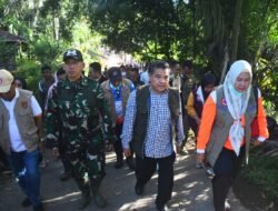 Bupati Agam Tinjau Lokasi Banjir Bandang di Salareh Aia Timur