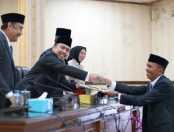 DPRD Agam Bedah Pertanggungjawaban APBD 2025 Fraksi Sampaikan Beragam Catatan